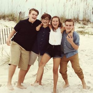 Meet your Posher, Rhys